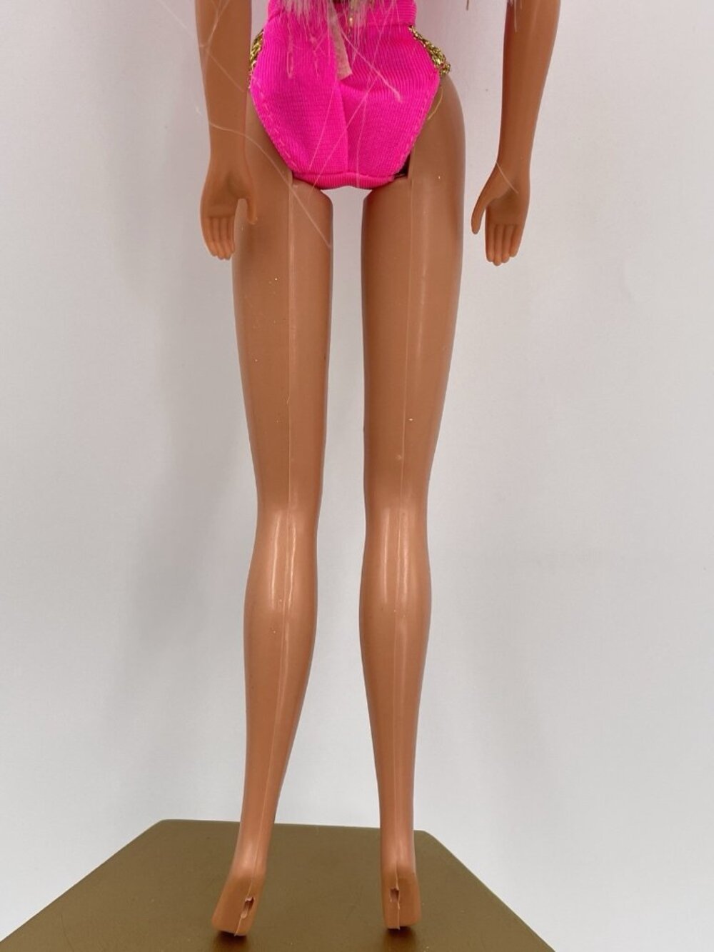 Vintage Splash'N Color Barbie Color Change Braid with Original Bikini & Earrings - Picture 13 of 14